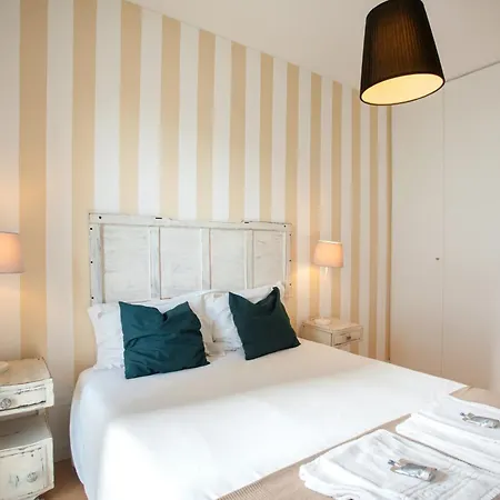 Modern 2-bedroom In Expo Апартаменти Лісабон